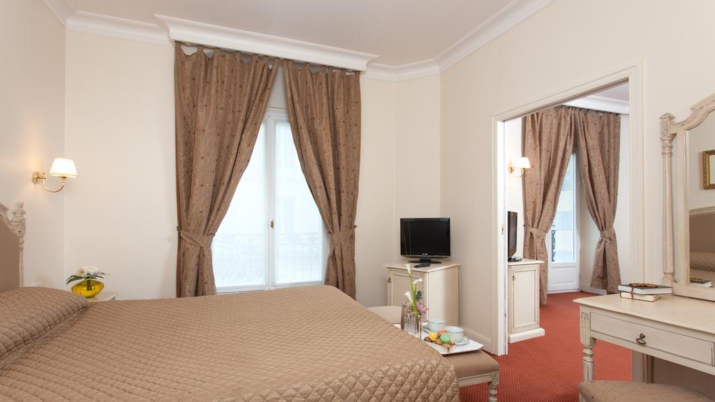 Grand Moderne 4* Lourdes