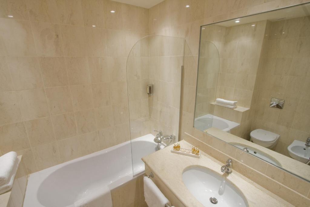 Grand Moderne 4* Lourdes